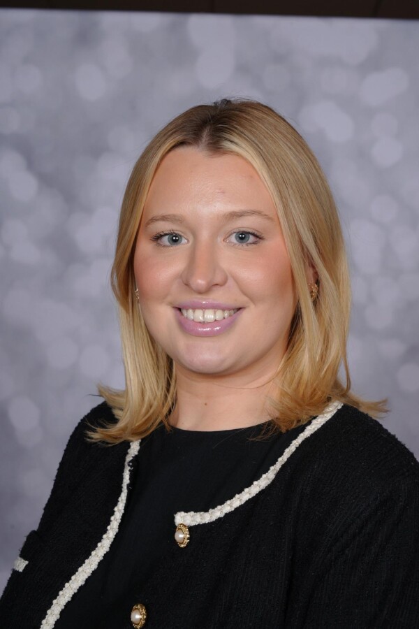 Miss Pennell Image