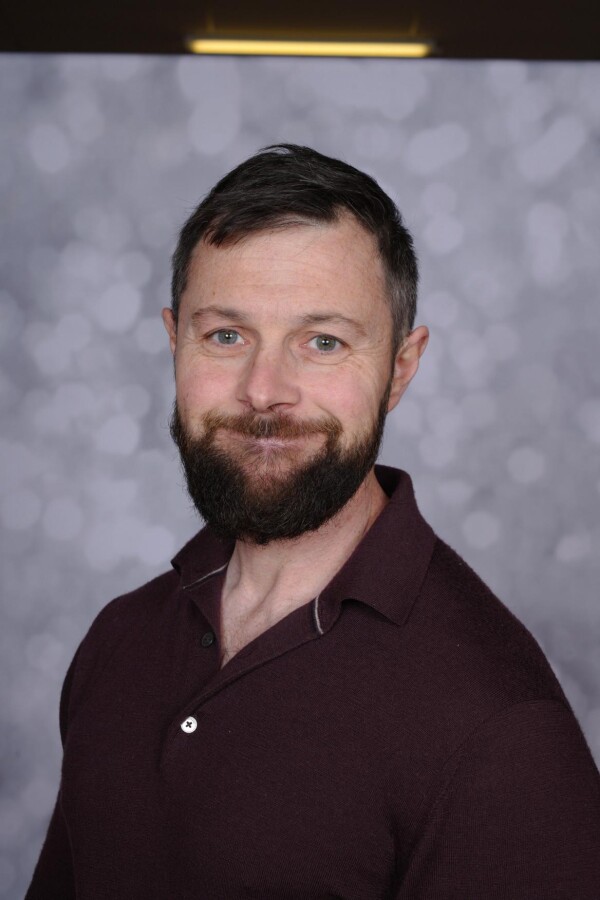Gareth Dale Image